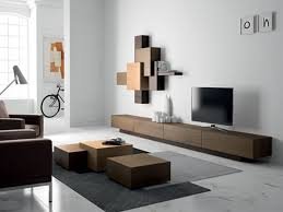 Красиво? Черный, красный и белый квадраты это концепт, основа нового тогда, неизведанного и непривычного стиля в искусстве, а затем и в дизайне и архитектуре. Сегодня кубизм вокруг нас повсеместно. Всем нравиться