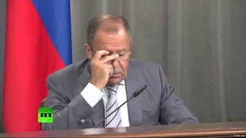 Окуеть!
Целый взрыв фото в подгузнике вызвало?
Лавров здесь к месту будет