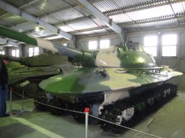 В Кубинке стоит, я там зимой был.