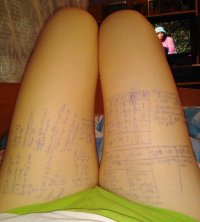 Тут, насколько я вижу, алгебра за 8-9 класс. Если даже такое запомнить не может, то после школы сразу в макдак идти работать, или беременеть