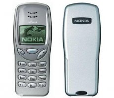 У меня первый мобильник был NOKIA 3210. У приятеля б/у купил) Как же давно это было))