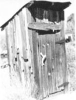 в России  многое поменялось в деревнях но вот это не поменяется наверное никогда