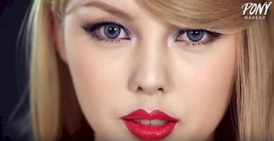 Для лучшего сравнения (по мне просто тонна макияжа на обоих, вот и все сходство).