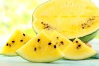 Как выбирать арбуз: 6 простых и верных признаков зрелости
