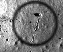 Это к чему комментарий? Что китаёзы скатившиеся камни сфоткали на Луне? :)
Так они уже оттуда улетели, Таутатис фоткать, и с концами..