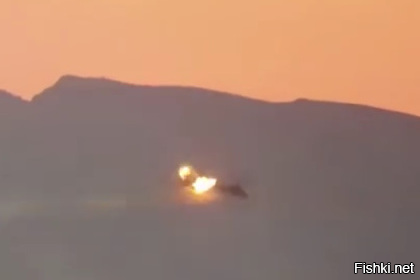 Боевой вертолет Ми-35М с российскими летчиками, уничтоженный в Сирии в результате обстрела со стороны террористов, принадлежал не сирийским ВВС, а Воздушно-космическим силам (ВКС) РФ. 

Высокопоставленные источники в госструктурах заявили газете, что уничтожение машины не останется без последствий. Конкретные ответные меры пока неизвестны, но, по словам собеседников «Коммерсанта», российское руководство рассматривает несколько вариантов.

Первый — кратное увеличение числа боевых вылетов смешанной авиагруппы с базы Хмеймим и повторное применение крылатых ракет «Калибр-НК». Второй — более раннее привлечение к антитеррористической операции авианесущего крейсера «Адмирал Кузнецов».