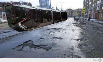 примерно как трамвай будущего на улице