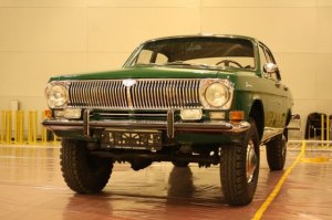 Газ 24-95. На Горьковском автозаводе было создано пять машин, одна из которых была приписана к Завидовскому охотхозяйству, где её лично пользовался Л. И. Брежнев. сейчас некоторые самодельщики ваяют подобные конструкции.