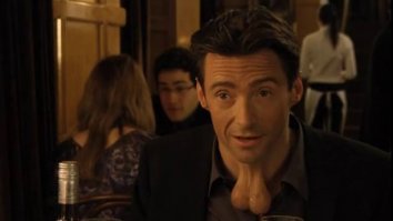 Чето вспомнилось про мужественный подбородок россомахи)))