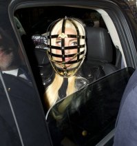 Если бы у женщин были права. Как феминисток критиковали при помощи открыток