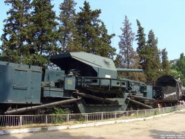 Вот это- наш севастопольский "Железняков". Был построен работниками Севморзавода. Таким был. И такой сейчас.:)