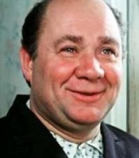 Улыбка всенародного артиста, которая лечит!