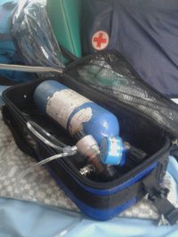 Вот есть у тебя проблема, но ты ноешь и пеняешь на государство.
При наличии интернета (ты же написал сюда) и желания ты мог бы её решить.Люди, в твоём случае это инженеры и токари-фрезеровщики-швейники, много более отзывчивы, чем ты можешь представить. 
Но нет, блдь, ты будешь сидеть, <span style='color:gray'>[мат]</span> и исходиться на говно.

Не надо мне рассказывать о своих несчастьях. Я чуть не помер в муках от своего врождённого дефекта, оставаясь при этом в совершенном сознании. Не далее чем 22 февраля этого года. Вытянули. Спасибо Скорой и врачам 61 ГКБ.
А вчера у меня был первый рабочий день на новом месте. Я снова принял производство, нуждающееся в реорганизации. И это в тяжёлый , кризисный, мать его, период.
И ничо, блдь, живу.Женат, дитё растёт. Да, у меня есть ограничения по образу жизни. Но остальной мир достаточно велик для свершений и приключений, и мне его хватит.

А про государство да, мне должны давать лекарства, но их нет. Потому вынужден покупать сам, чтоб не оставить жену вдовой, а дитё сироткой.))