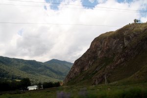 Был в 11 году в горном Алтае, впечатления офигительные, всем рекомендую. Пытались дойти на гору Сарлык (третья фотка), но не случилось. Но обязательно там побываем! Вот несколько фоток с Чуйского тракта. Горный Алтай- навсегда!