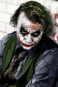 По-моему в этом списке Хит Леджер - абсолютный лидер. Он прожил (не сыграл) его так гениально, аж до мурашек.