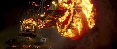 Роторный экскаватор у меня с этой хренью ассоциируется. Може, Н. Кейдж его и раздолбал? ;)