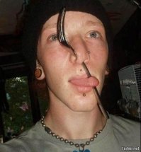 Была бы ручка вилки дырявая, туда бы можно было замочек какой прицепить и убежать.