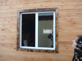 Я в курсе что это эмульсии, с добавлением масла. Но пропитка продержалась на год дольше чем яхтный лак, и на вид еще пару лет простоит. Вот фото как выглядело изначально, как сейчас смогу только завтра после работы выложить.Фото август 2013, в 14 году счищал остатки лака и наносил заново, в этом году буду счищать и пропитывать чем-нибудь другим, лак больше использовать не буду.