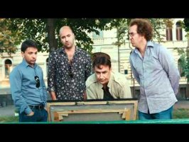 "-Это - репродукция, а оригинал стоит миллионы долларов!"