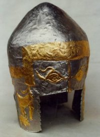 Странный вид: Ирина Шейк в тюрбане из фольги и супер узком бикини