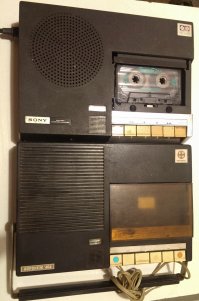 То, что под рукой оказалось.
Найди, блин, что называется, 10 отличий