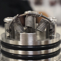 Слюной тут брызнул ты , а не я . Я написал состав жижи  , не более . А то что ты диванный эксперт понятно сразу :) Жижу чеййзеры  все делаю под себя-это зависит:1)какой мод , 2)какая намотка , 3) какая дрипка и т.д.
Вот тебе диванный эксперт пара  примеров с намотками , сможешь сказать название хоть 1 ?) Ну и что бы ты не думал про лишнее , на все 3 нужна разная жижа .