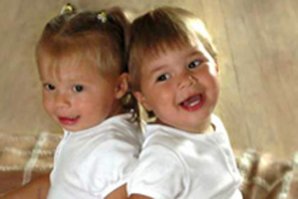 Тем не менее, в колхозно-бытовом (с Ваших слов) понимании у нас в колхозе и в быту (читай, в России) большая часть населения под близнецами понимает именно однояйцевых (сиречь гомозиготных) близнецов. А под гетерозиготными как раз и понимают двойняшек (тройняшек и тп).
А для гетерозиготных такая разница по фенотипу не нонсенс. Собственно, в чем сенсация? На игре слов и подмене понятий у большинства населения выехали.

PS
какая редкостная редкость! У близнецов пол разный! Такие редчайшие случаи бывают один на много!