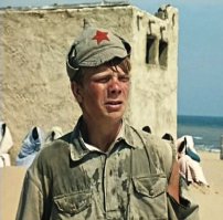Николай Годиков - вор-рецидивист (В конце 1970-х связался с уголовниками, три раза был осуждён (на 1 год, 4 года и 2,5 года). В первый раз по статье 209 УК (за тунеядство), впоследствии за кражи).