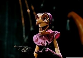 Кстати, Брунгильда из мультиков моего детства, ненавидела воду, и прятала её в секретном колодце. Ей помогали летучие обезьяны. Словом, полная антисанитария(так мягко скажем). Вот она, Брунгильда.