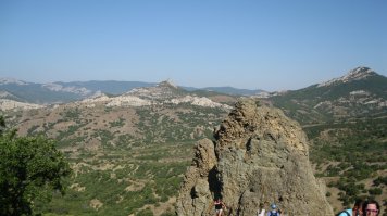 Недалеко от Судака есть ещё обалденный Карадакский заповедник