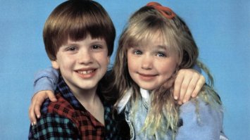 Парочка из "Трудного ребенка" и малышка из "Кудряшки Сью"! А вспомните, сколько отличных детских ролей в советских фильмах! Тут уже даже такую массу классных образов перечислять нету смысла! Ибо несть числа!)