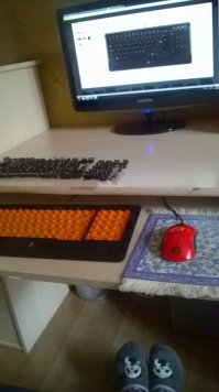 А у меня есть похожий - очень довольна!