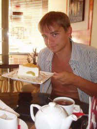 и ко мне сейчас стилиста поставь, что б он красоту навёл, тоже думаю неплохо получится)))