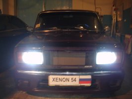 едешь ночью , вдруг  колхозный тюнинг))))