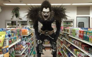 вообще то из фильма кадр,не косплей и даже не костюм