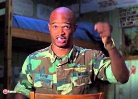 Старый заброшенный поезд в Боливии 