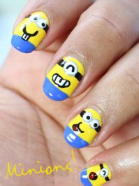 15 примеров ужасающего маникюра, которые рассмешат вас