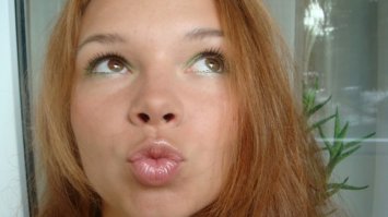 А куда бы он этих засунул?