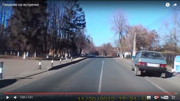 Ты слепой? Он мог вполне нормально проехать, а не выруливать более чем на пол-корпуса на встречку.