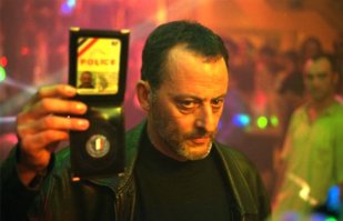 Очень хорошиий актёр...