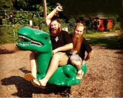 Первые 40 лет детства самые сложные в жизни мальчика