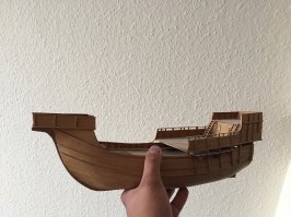 Автор молоток. Я сам авиамоделист, но и это пробовал, вот мое рукожопство. Корпус "Санта-Марии", набран из ценных пород дерева - лежит уже лет 8-9. Затык в том что пора было красить/морить/лакировать, а опыта нет, страшно испортить красивые деревяшки. 
 У меня была идея сделать парусник сантиметров на 50, на радио. Так как второе хобби микроконтроллеры, чтобы с имитацией звука стрельбы, звуковым модулем (крики, команды, колокол и т.д.) и , подсветкой , ну и под килем импеллер..
