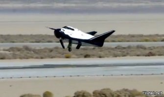 Кто написал, что в космос уже летали?
А вот это что - летает или, может быть, плавает?