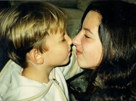 Да бросьте) У меня брат младше на 9 лет и в моей жизни нет более близкого и родного человека.