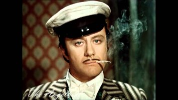 А вот вам ещё: Граждане, это всё х.у.е.т.а! Знаете почему коллекторы появились? Потому что, если какой-нибудь "МИГ-кредит" подаст на вас в суд, что вы взяли 25000руб, теперь должны 1000000руб, то любой суд признает действующие условия договора КАБАЛЬНЫМИ и вы вернёте по суду 25000руб!