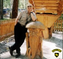 Я сам резчик по дереву и эта профессия скоро вымрет так как сейчас продавать мебель из ДСП выгодней. Делал я для детского парка резной городок а после того как сделал ешё и должен оказался. Одно радует что городок до сих пор стоит и радует детей.