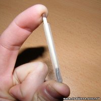 А еще я очень любил спичкострел. Стрежень от гелевой ручки, пружинка от зажигалки (лучше всего крикет) и соббсно спички.