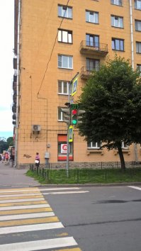 А что тут не так? Прямо возле моей работы....