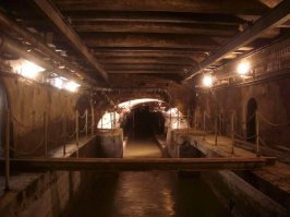 А где же фотки канализации Парижа?