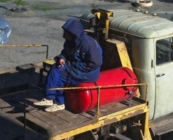Это, вроде, не для горючего газа и просто накопитель воздушного компрессора.